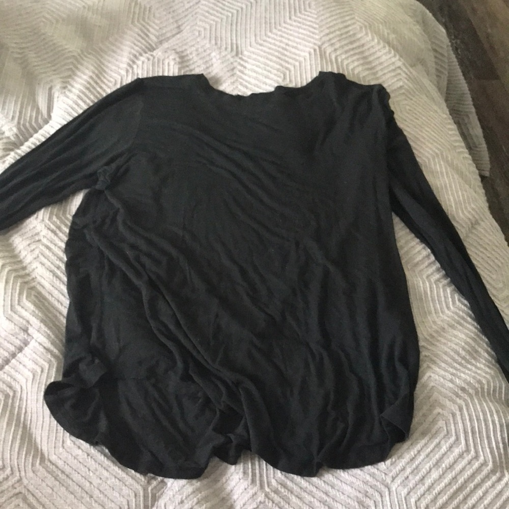 basic hollister long sleeve